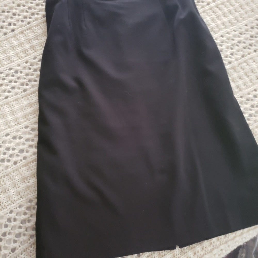 NWOT💞LEVINE CLASSICS BLACK PENCIL SKIRT